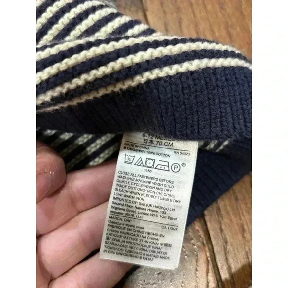 Lot Of 2 Baby Gap Sweaters 6-12 Months Neutral Gray Blue - Picture 5 of 13